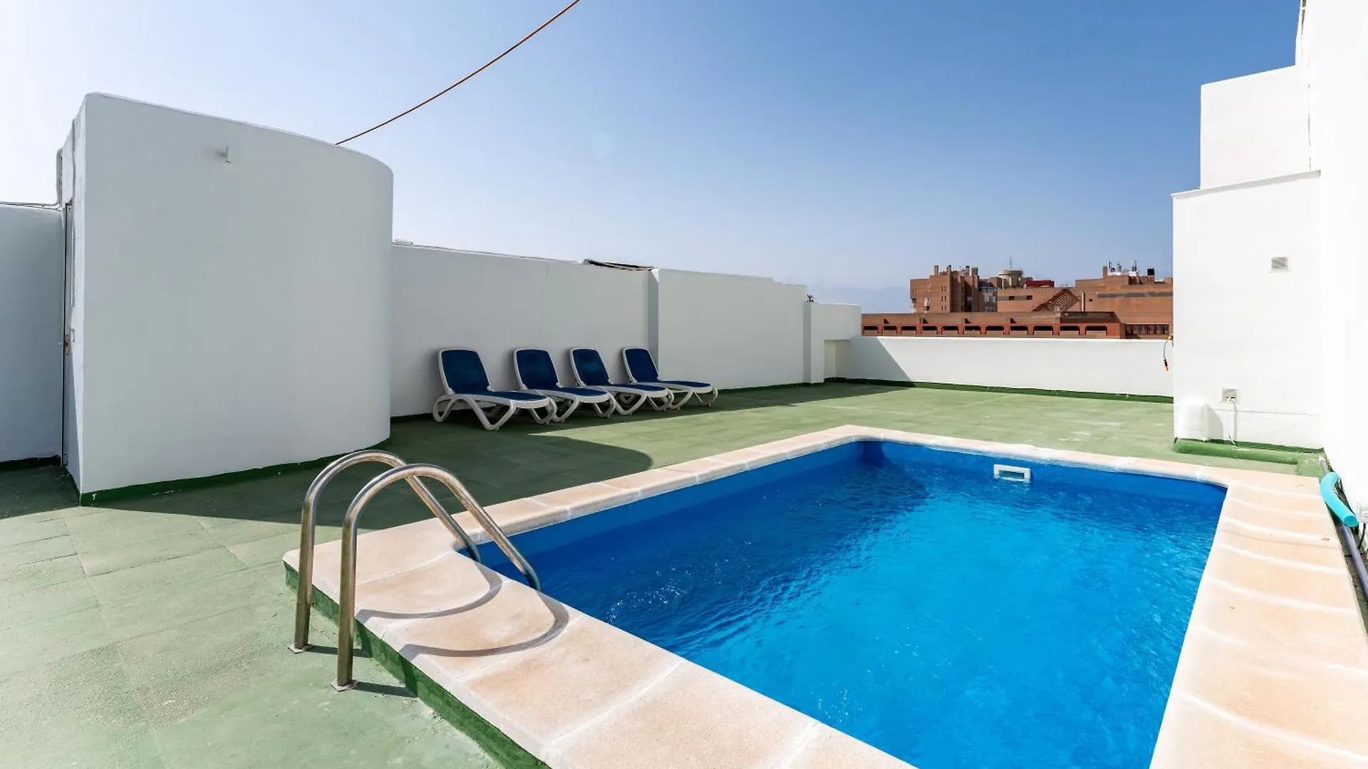 Penthouse With Private Pool Apartment Malaga